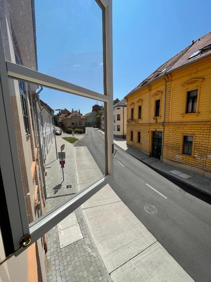 Ruttner Suite Veszprém Buitenkant foto